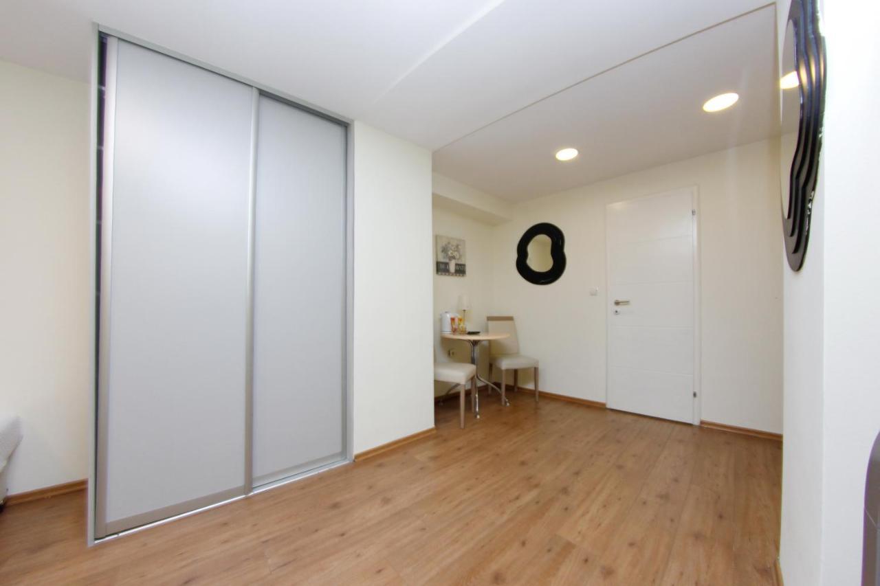 Apartmani Barsa サラエヴォ エクステリア 写真