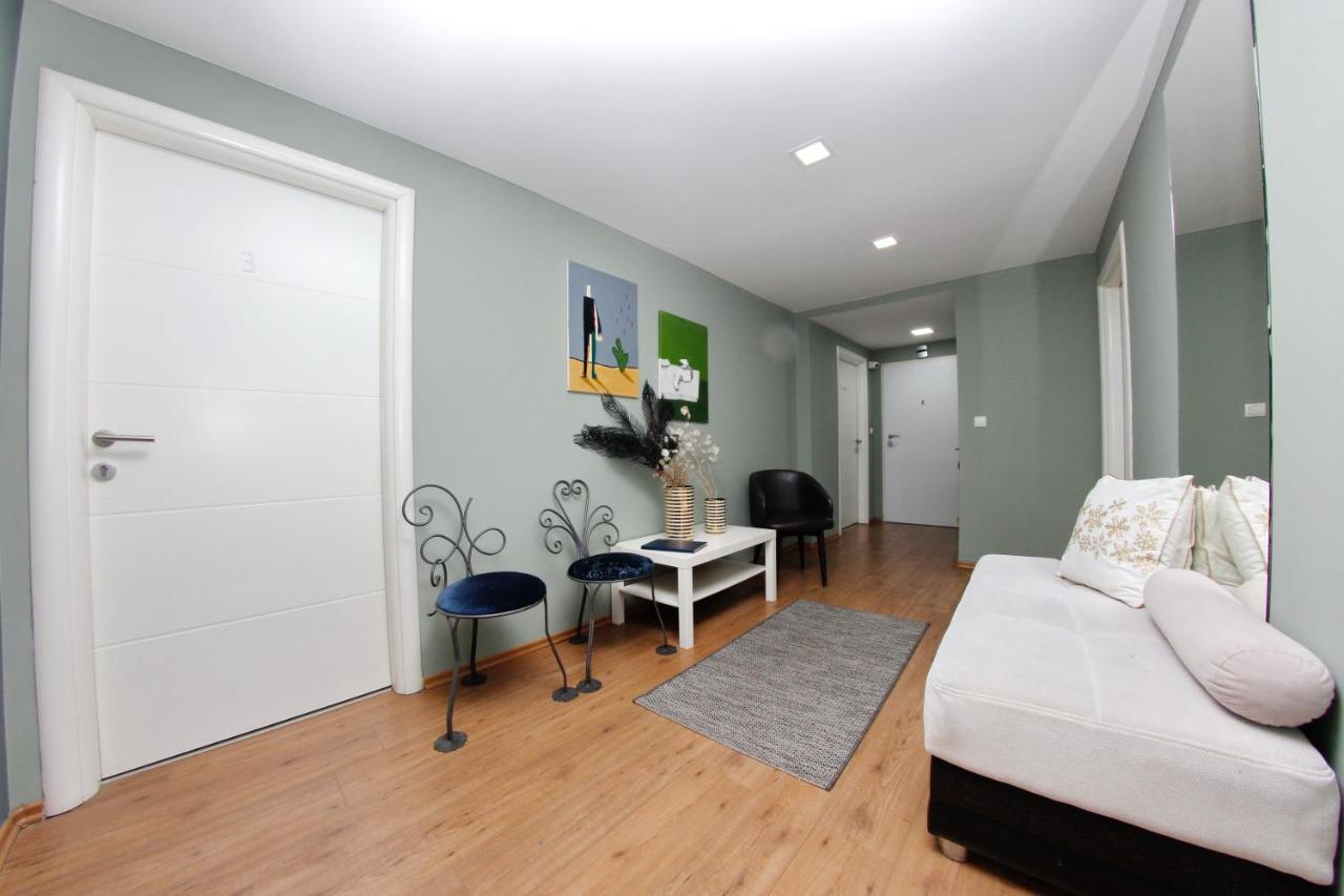 Apartmani Barsa サラエヴォ エクステリア 写真