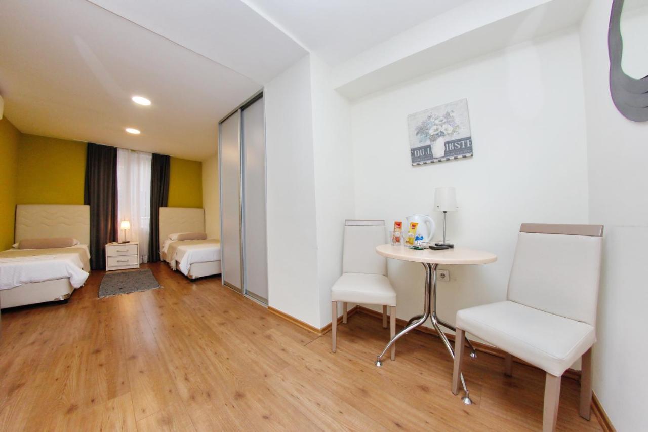 Apartmani Barsa サラエヴォ エクステリア 写真